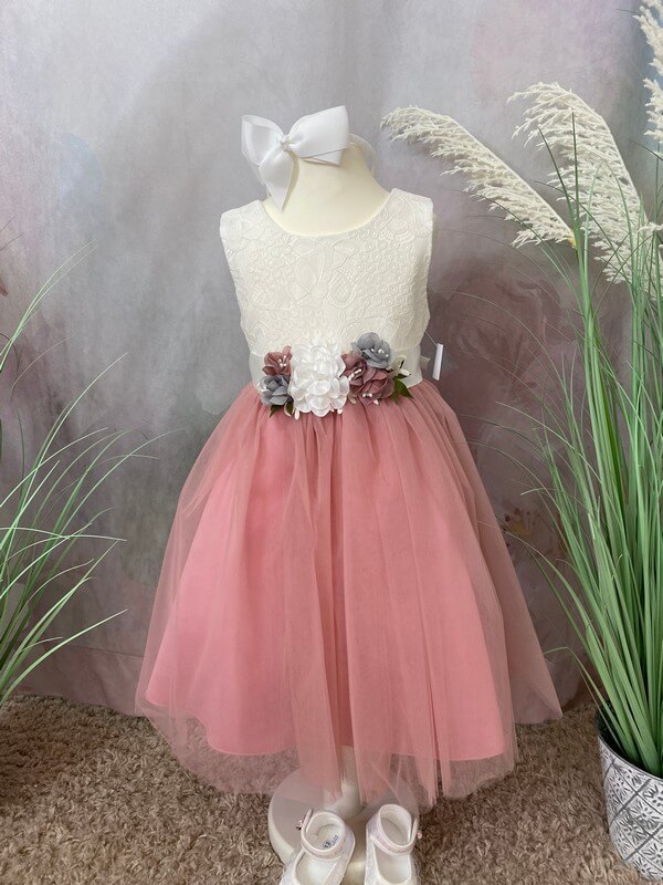 Festliches Kleid für Mädchen zur Taufe oder Hochzeit.