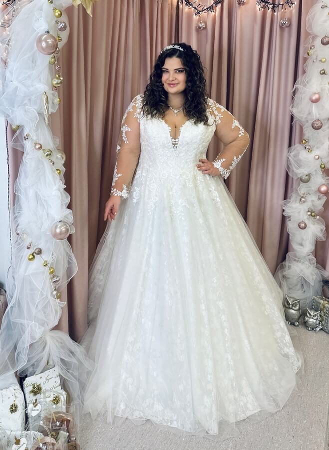 Brautkleid große Größe 52 mit Ärmel