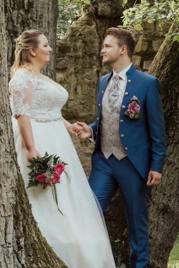 Herren 44 Brautpaar von Biancas Brautmoden