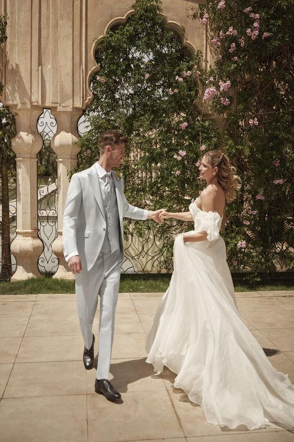 Herren 2 Hellgrauer Hochzeitsanzug mit Weste für den Bräutigam – Beratung bei Bianca’s Brautmoden in Bad Kreuznach